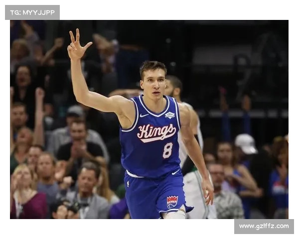 博格达诺维奇的篮球生涯与成就探索:从青年才俊到NBA顶级得分手 博格达诺维奇的篮球生涯与成就探索:从青年才俊到NBA顶级得分手